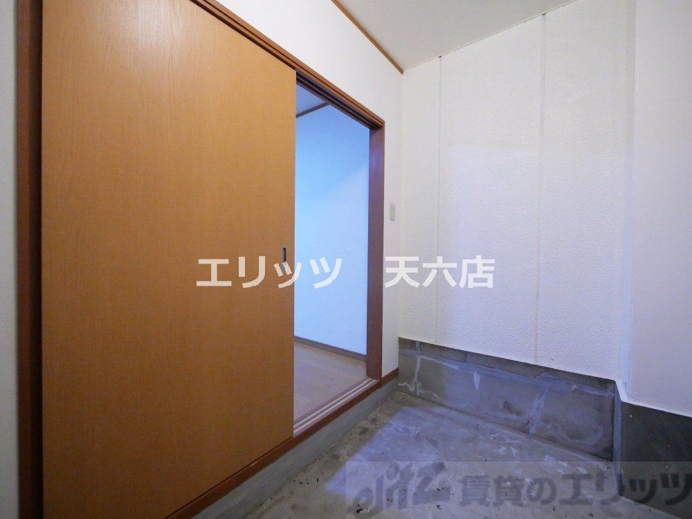 玄関　玄関