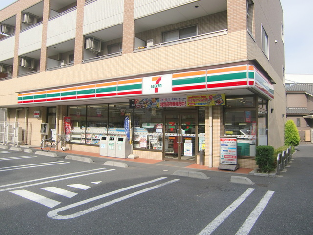 コンビニ　セブンイレブン足立東綾瀬店（コンビニ）まで272m
