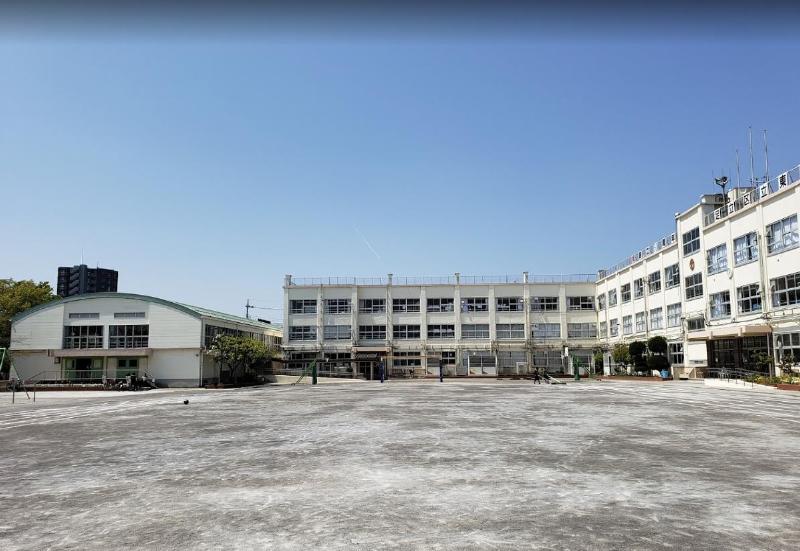 小学校　足立区立東栗原小学校（小学校）まで120m