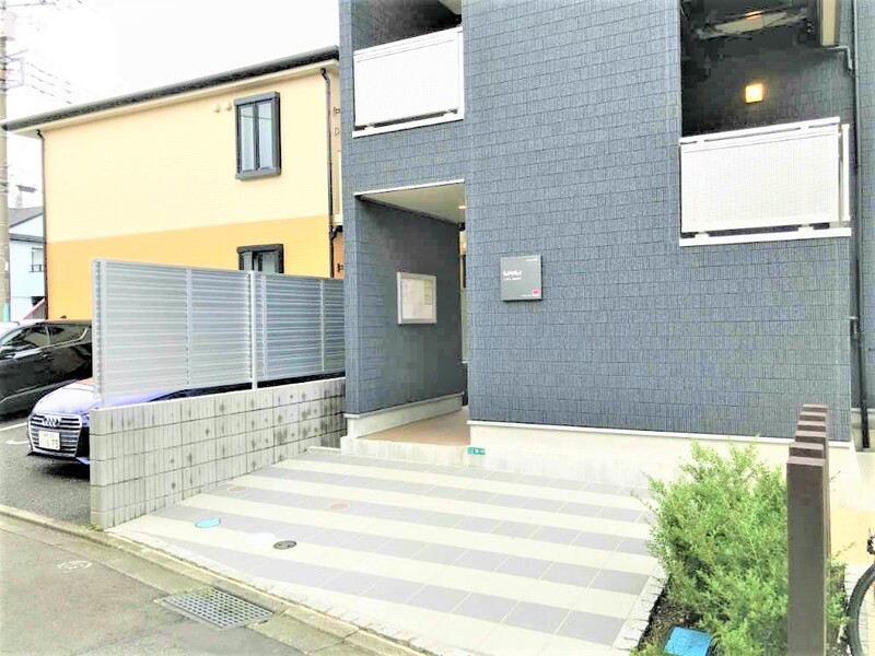 エントランス　建物の内部です