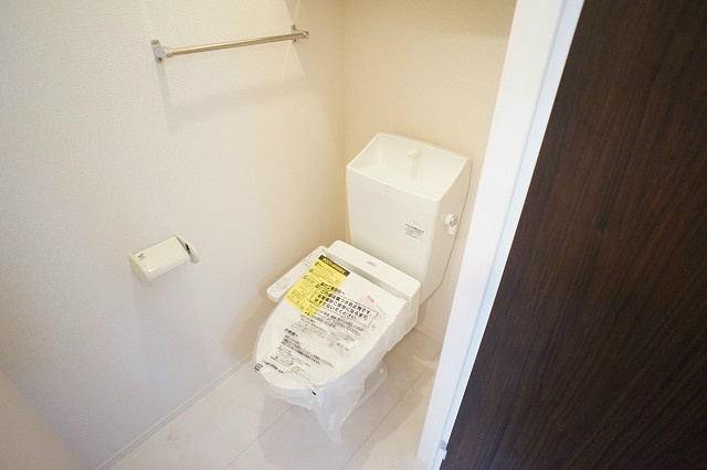 トイレ　別部屋写真