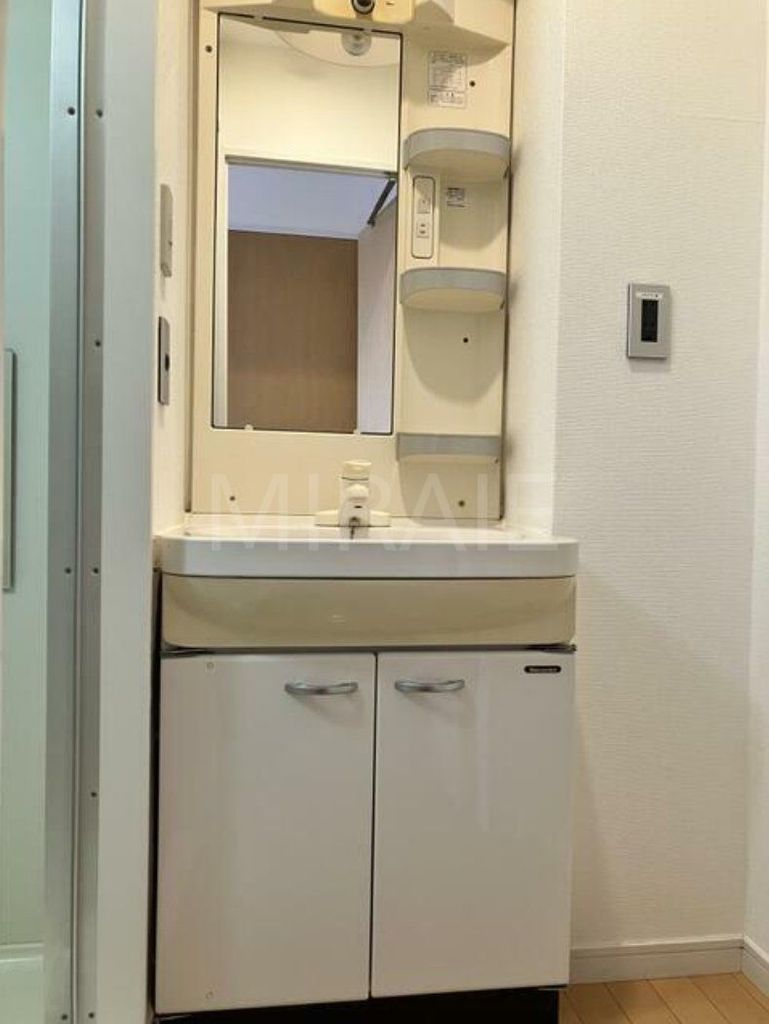洗面設備　他号室の参考写真です