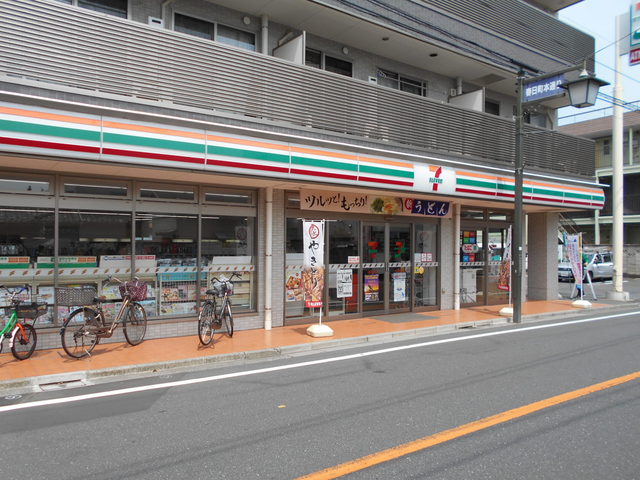 コンビニ　セブン－イレブン　練馬春日町１丁目店（コンビニ）まで100m
