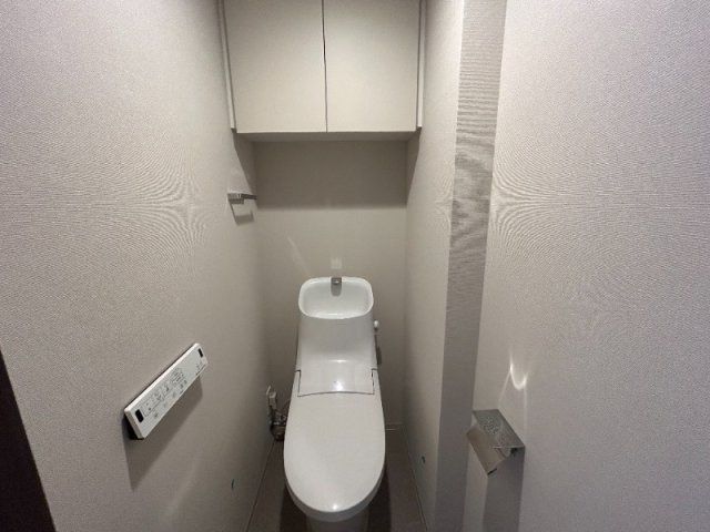トイレ　写真は同タイプ住居です。