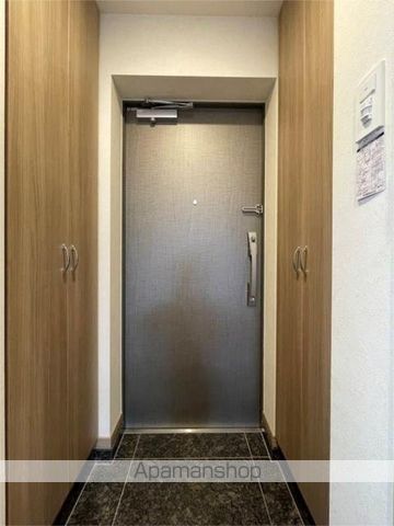 ルーブル川崎鷺沼の玄関写真