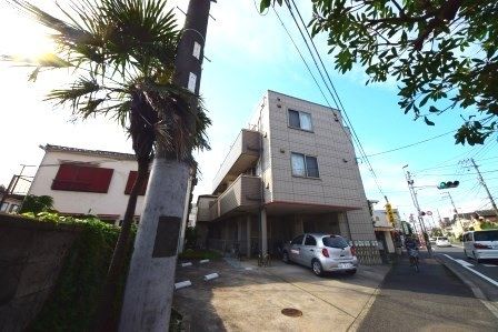 建物外観　★海まで歩いてすぐの立地です♪★
