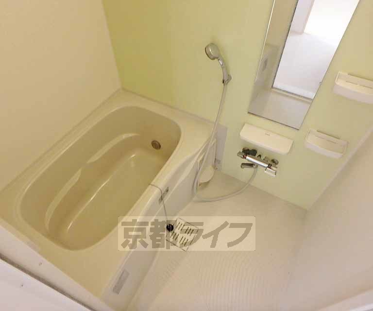 バス・シャワールーム　くつろげるお風呂です