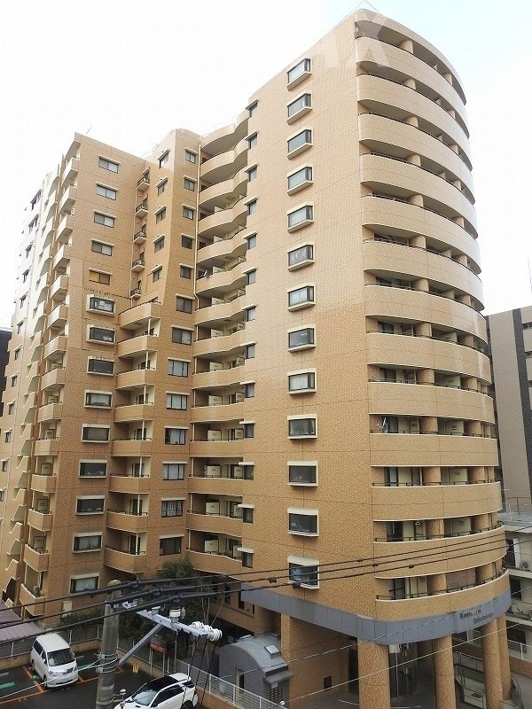 建物外観　ブラウンのお洒落な外観です☆