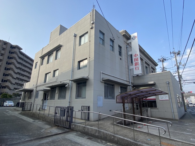 飲食店　ほっかほっか亭庭瀬店（飲食店）まで477m