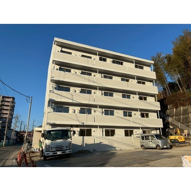 建物外観　建築中
