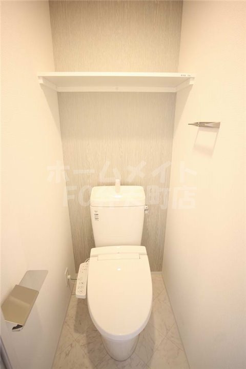 トイレ　落ち着いたトイレです