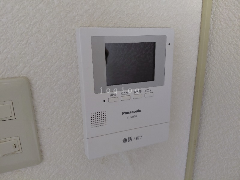 セキュリティ　モニター付きインターホンで来客確認も安心です！