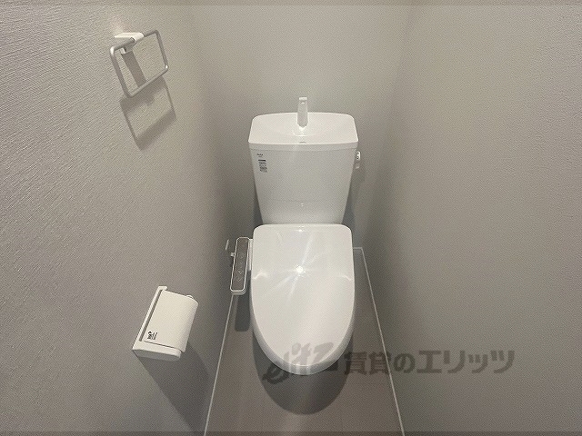GAZELLENOAH尼崎尾浜2のトイレ写真