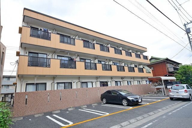 建物外観　外観部分です。日当たり良好
