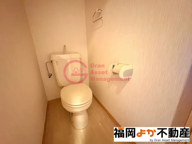 トイレ　トイレもきれいです