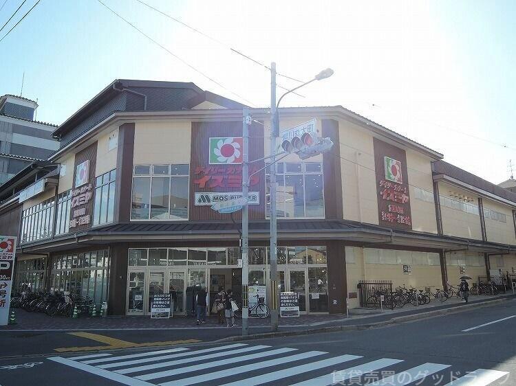 スーパー　デイリーカナートイズミヤ堀川丸太町店（スーパー）まで302m