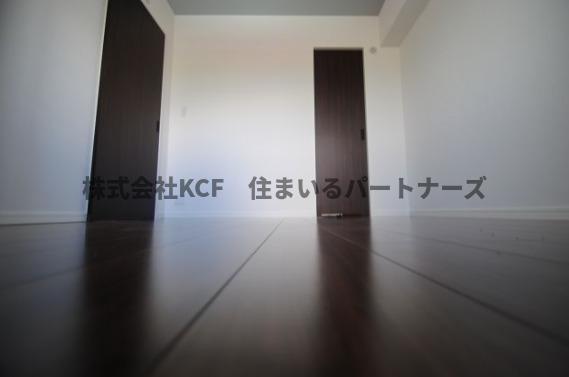 その他部屋・スペース　落ち着いて過ごせるお部屋なので、寝室にいかがでしょうか