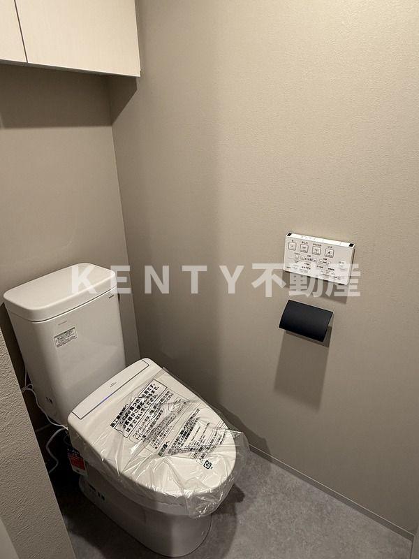 トイレ　清潔感のあるトイレです