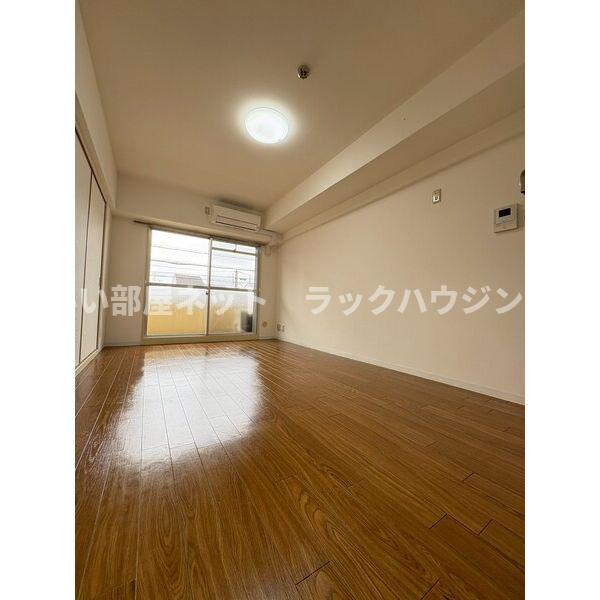 居室・リビング　【お部屋さがしはラックハウジングにお問合せ下さいませ♪】