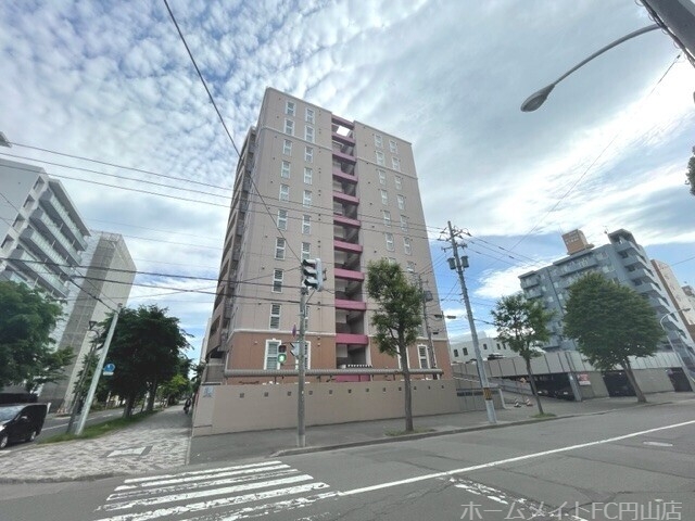 建物外観　建物写真