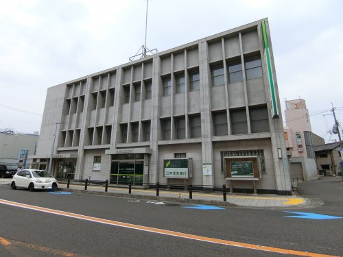 銀行　三井住友銀行　岸和田支店（銀行）まで263m