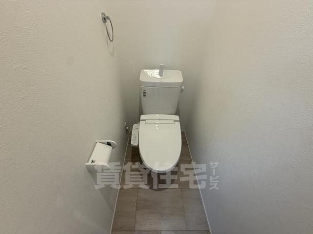 京阪本線 大和田駅 徒歩5分 3階建 築1年のトイレ写真