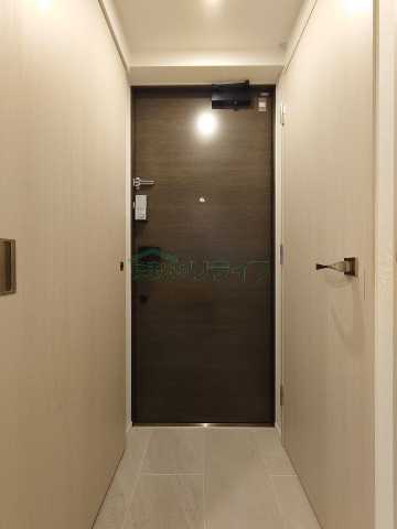 ザ・パークハビオSOHO新宿御苑の玄関写真