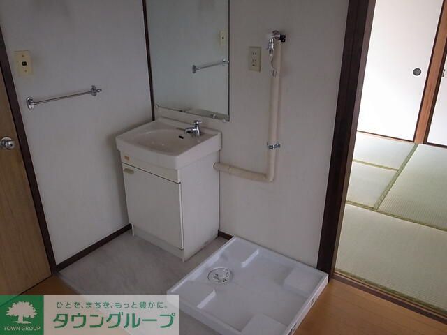 南平野住宅12号棟の内装写真
