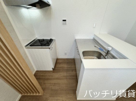 キッチン　※別号室イメージの為、現状を優先致します