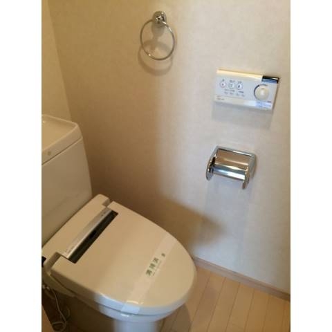 プレール・ドゥーク八丁堀のトイレ写真