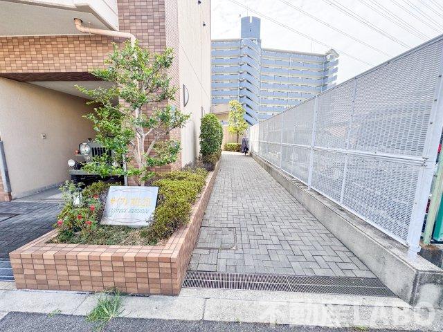 地下鉄四つ橋線 住之江公園駅 徒歩9分 5階建 築29年の外観写真