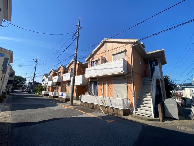 建物外観　外観は落ち着いています