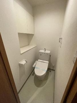 トイレ　トイレ