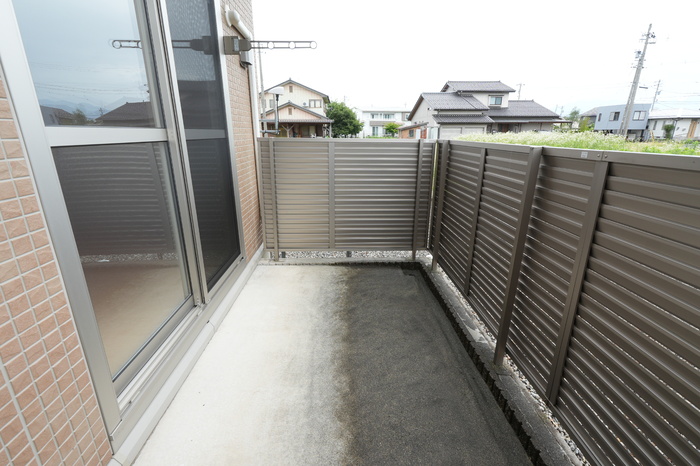 バルコニー　広々としたバルコニーです