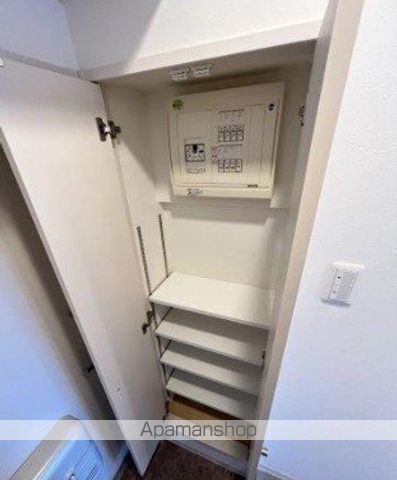 地下鉄今里筋線 清水駅 徒歩2分 6階建 築19年の内装写真