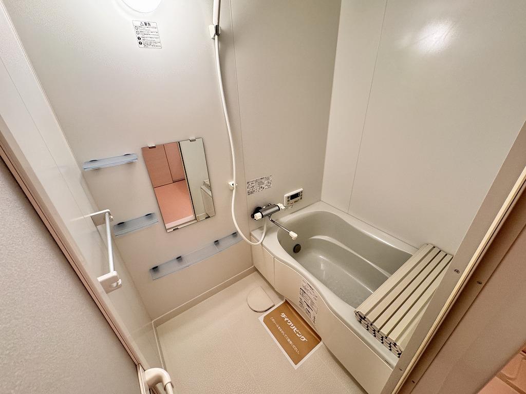 バス・シャワールーム　別のお部屋のお写真です