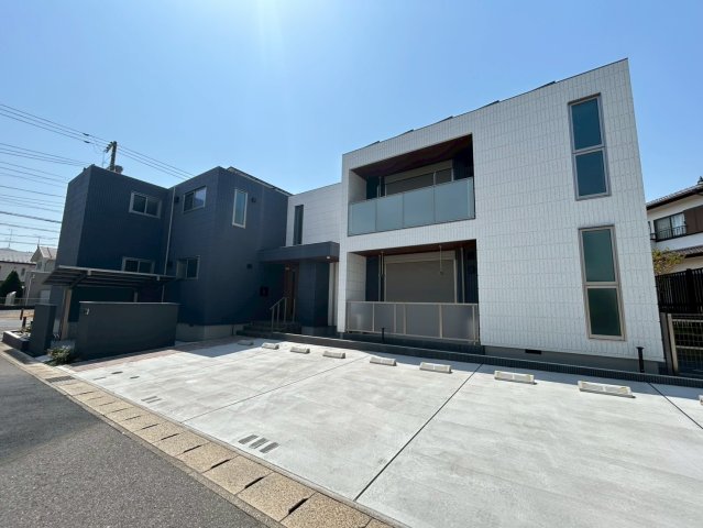 駐車場　駐車スペースもあります