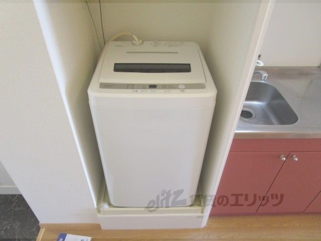 その他部屋・スペース　洗濯機置場