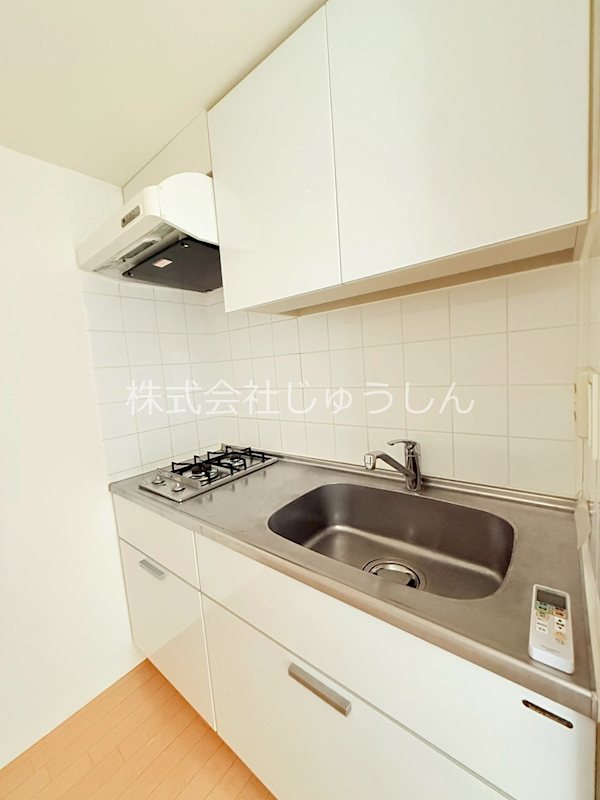 キッチン　写真は同タイプ参考写真