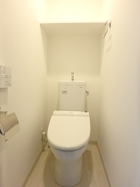 ガーラ・プレシャス渋谷六本木通りのトイレ写真