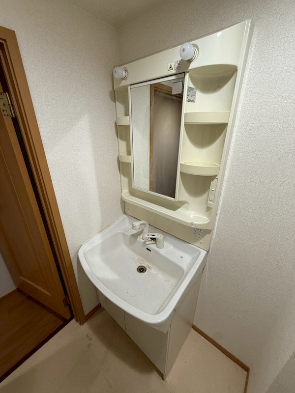 クレモナ山手の内装写真