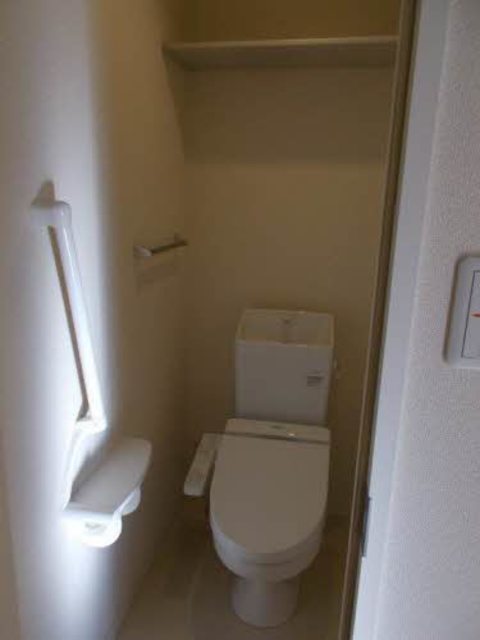 イースト グランテージのトイレ写真