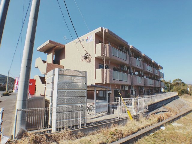 建物外観　鹿児島市内にアクセス良好
