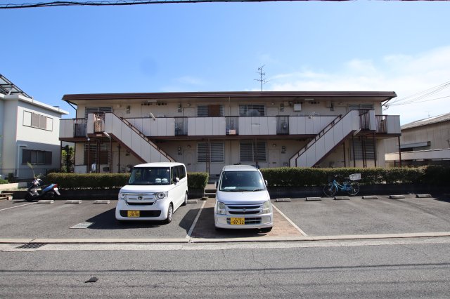 グリーンハイツ(小阪西町)の建物外観