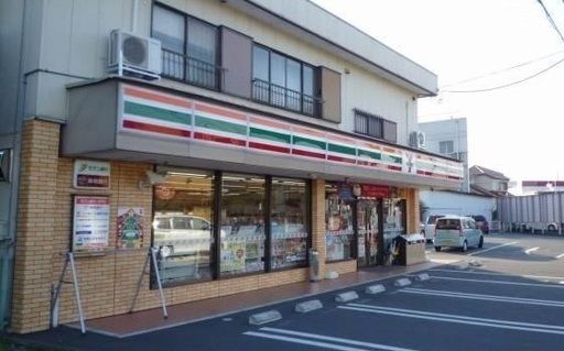 【伊豆市熊坂のアパートのコンビニ】