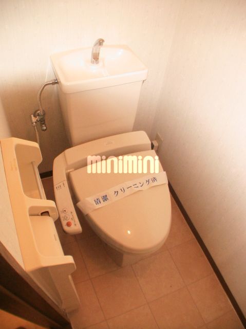 【ヴァンコートIのトイレ】