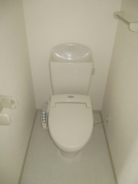 【横浜市泉区中田西のマンションのトイレ】