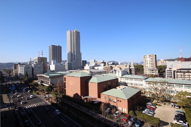 【広島市中区幟町のマンションの眺望】