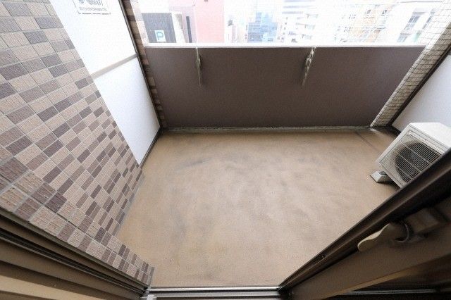 【福岡市中央区天神のマンションのバルコニー】