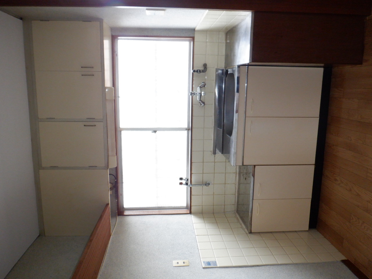 阪急今津線 小林駅 徒歩15分 2階建 築54年のキッチン写真